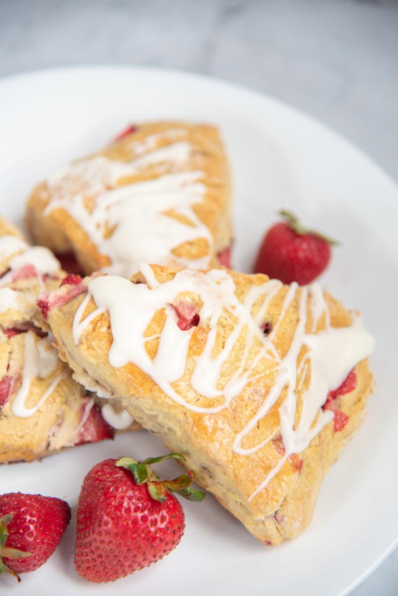 Mom's Fresh Strawberry Scones 